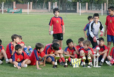 FOTO: Reconocimiento a los chicos del Fútbol Infantil